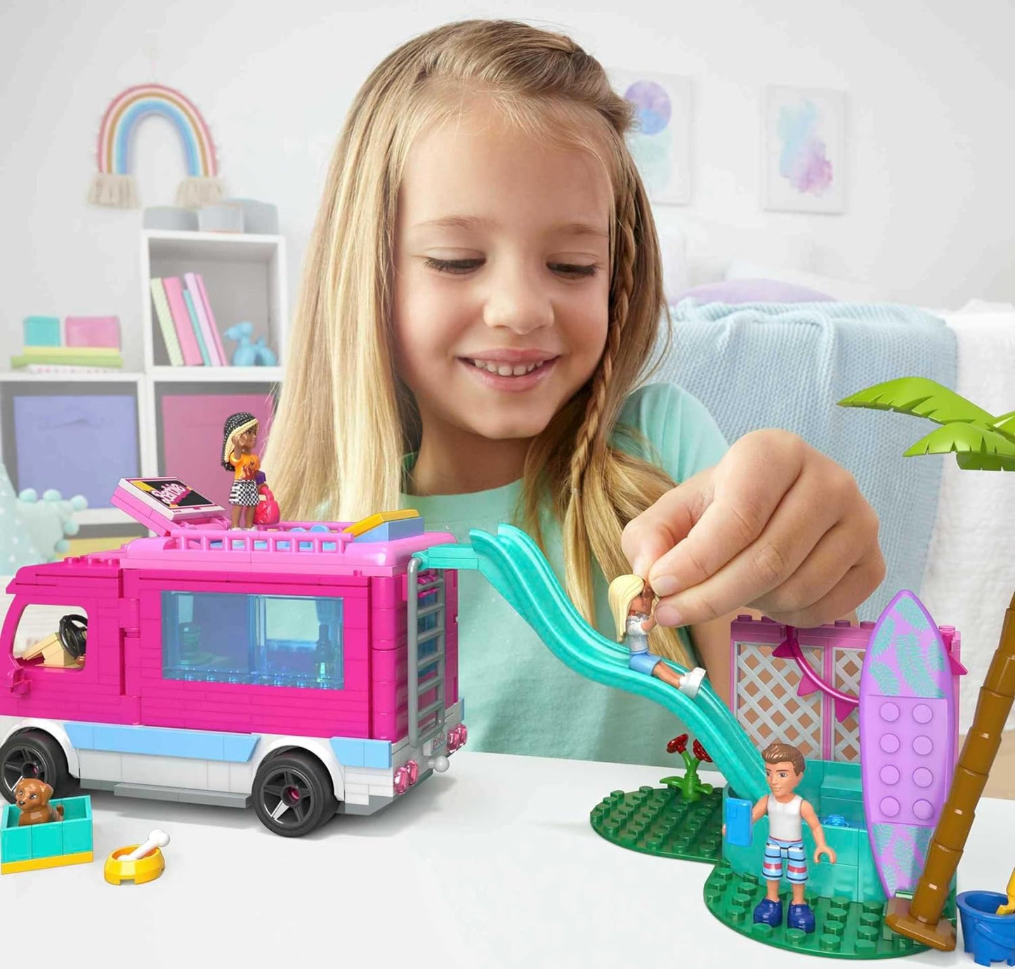 Mega Barbie Car Building Toys Playset, Dream Camper Adventure with 580 Pieces