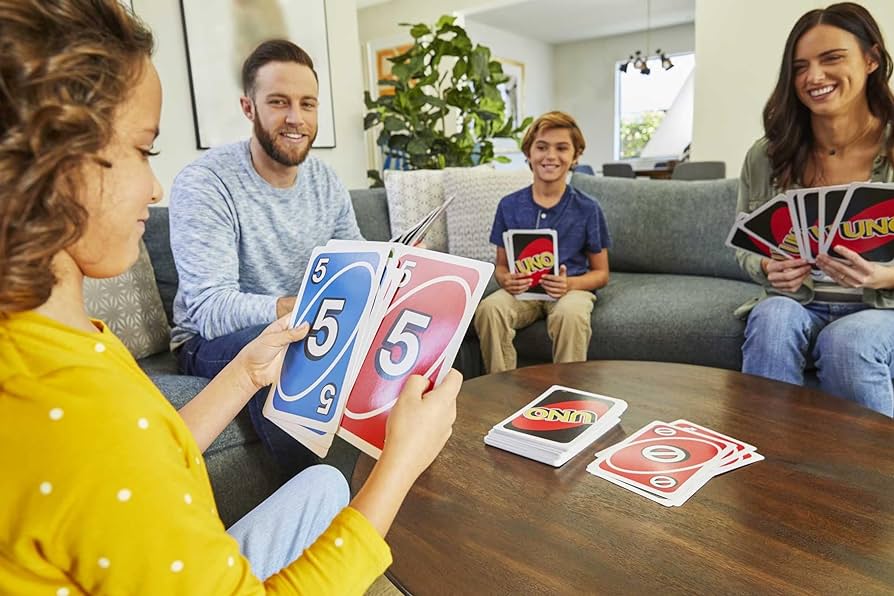 MATTEL GAMES UNO: Classic Giant Uno Cards